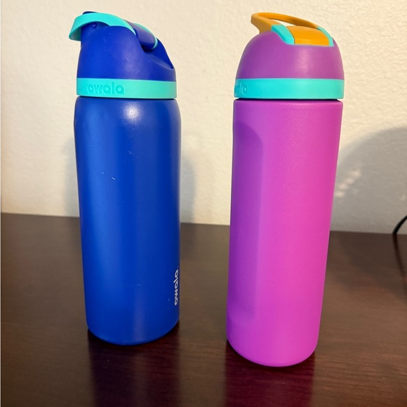 owala Other - Owala Blue and Pink Water Bottles